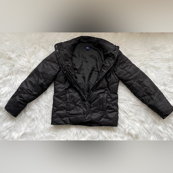 Gap | Women’s Black Medium Lightweight Soft Winter Jacket with Zipper & Buttons - Picture 2 of 16